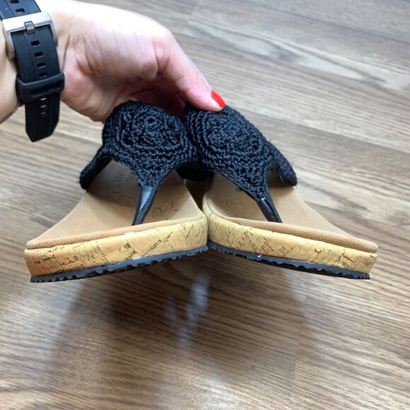 Skechers Luxe Foam Women's Size 11 Black Crochet Slip On Slide Wedge Sandals - Picture 5 of 9